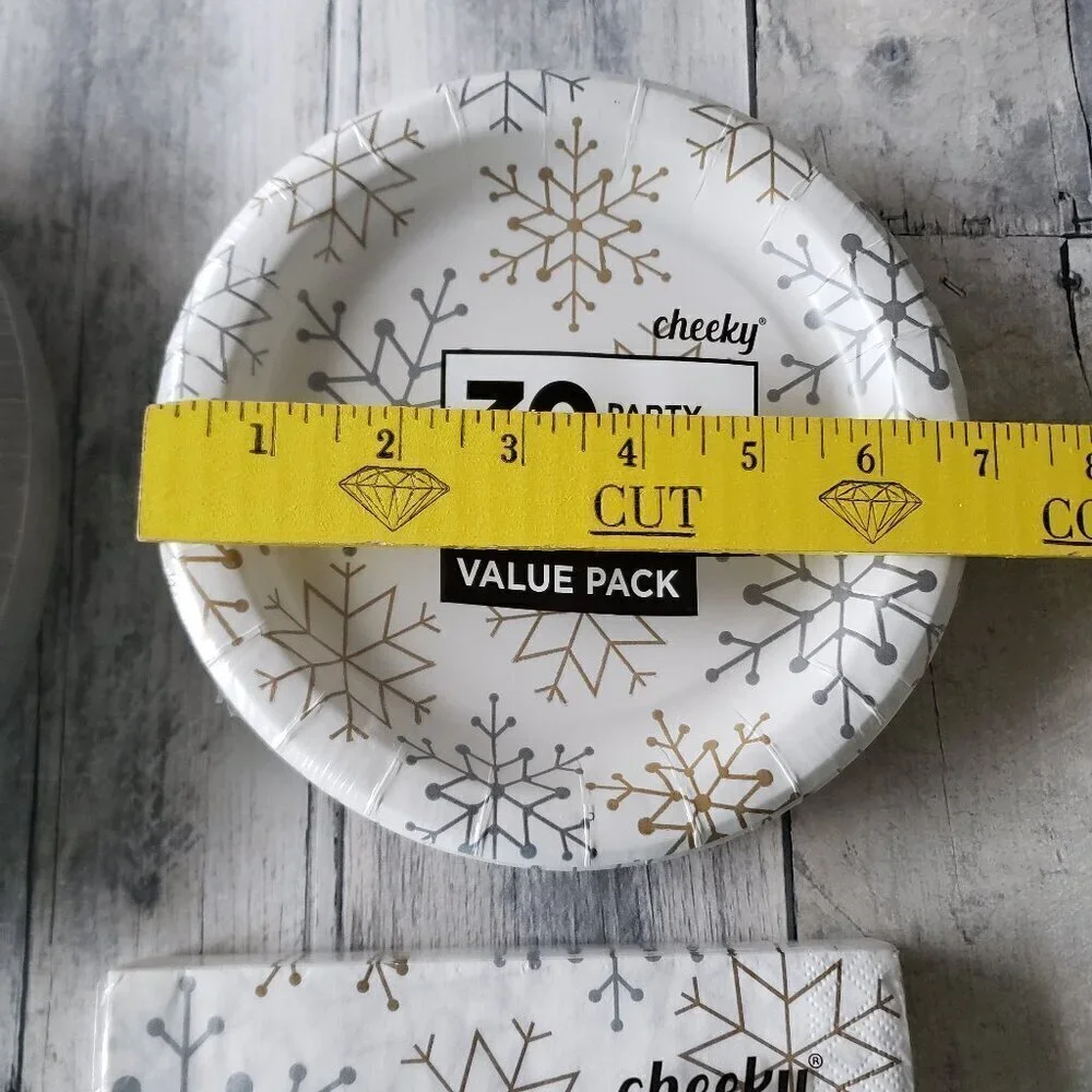 NWT - Sliver, Gold and White Snowflake Set of 60 paper Plates and Paper Napkins